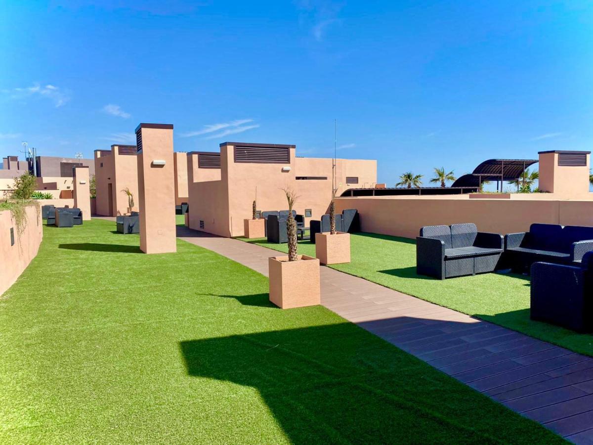 Sky Garden Trip Malaga Apartment Bagian luar foto